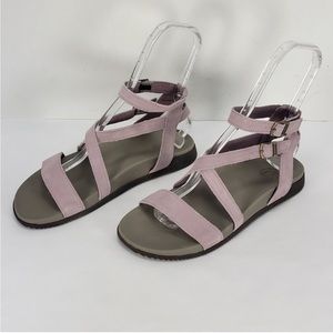 NEW NWOT Chaco Rose Sandal — Mauve